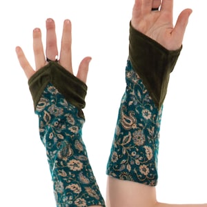 Woodland Fairy Arm Warmers, Hippie Armwarmers, Ren Faire Wristwarmers for Faerie Women, Long Elegant Cottagecore Gloves