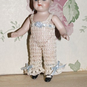 Poupée ancienne Chemi - Pantalon pour maison de poupée mignonnette miniature de 5 po.