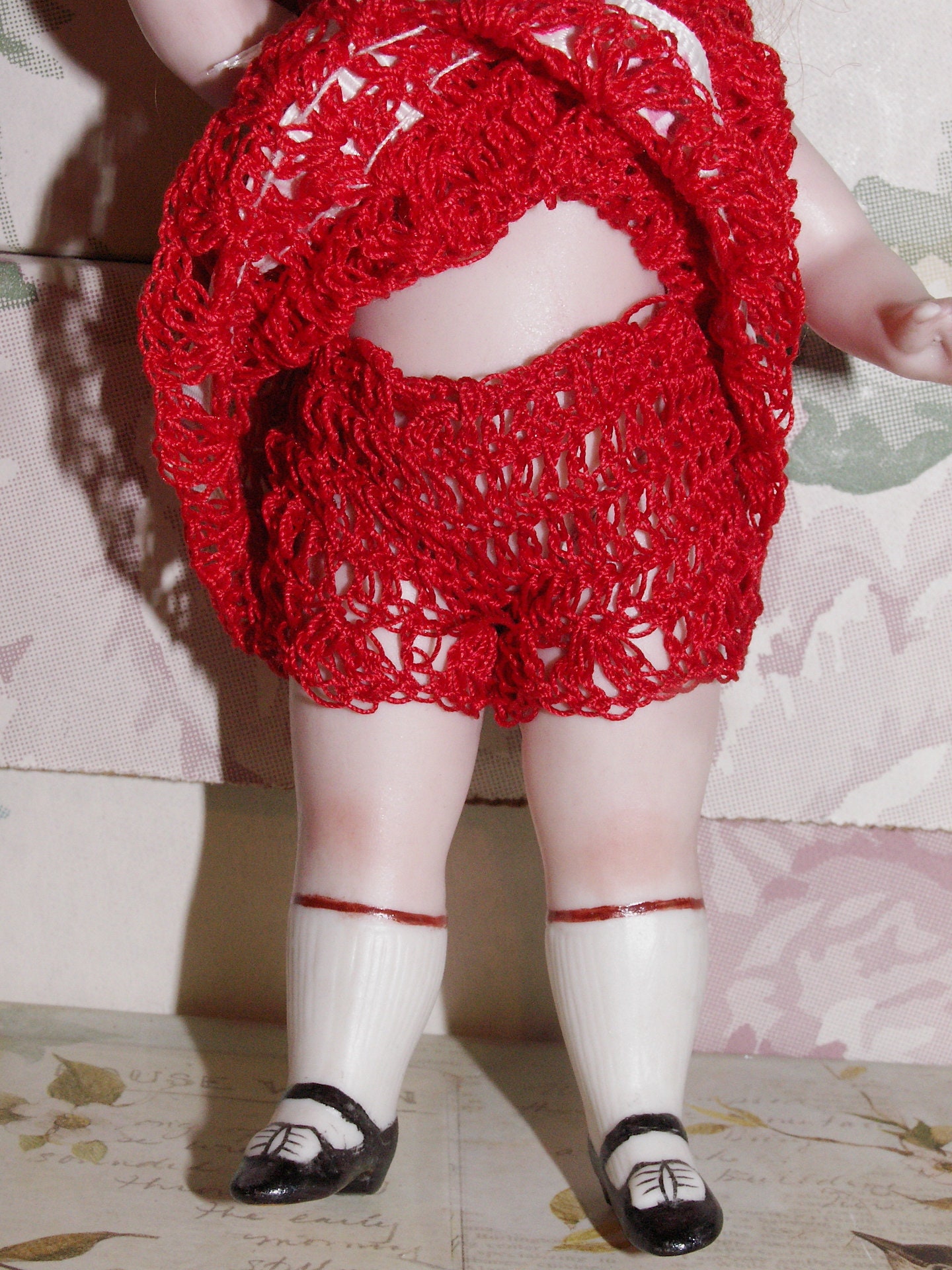 toute petite robe mignonnette, mignonette poupée ancienne
