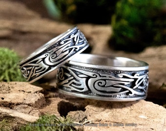 Viking Wolf Wedding Rings Matching Pair, Medieval Artisan Jewelry, Unique Wedding Bands