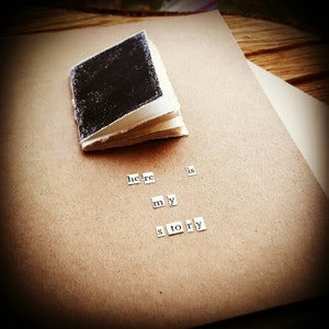 Here Is My Story Handgemachtes Handgemachtes Papier Buch Leinwand Kunst Grußkarte-Echte Miniatur Papercut Art Bücher Notizkarte-AUF BESTELLUNG