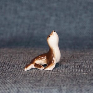 Bug House Seal Figurine. Miniature Baby Sea Lion Pup Figure. Dollhouse, Fairy Garden, Terrarium, Diorama Collectible Marine Wildlife Gift