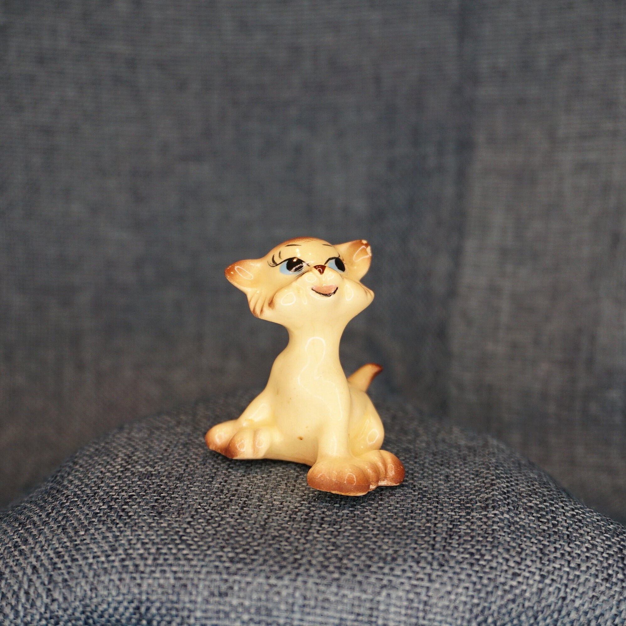 Hagen Renaker Cub - Etsy