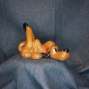 Evan K Shaw Sniffing Pluto Dog Figurine. 1940s Walt Disney Productions Mickey Mouse Dog Cartoon Collectible. Retro Office Desk Decor Gift