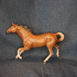 Vintage Norcrest Ceramic Bay Horse Figurine - AS-IS