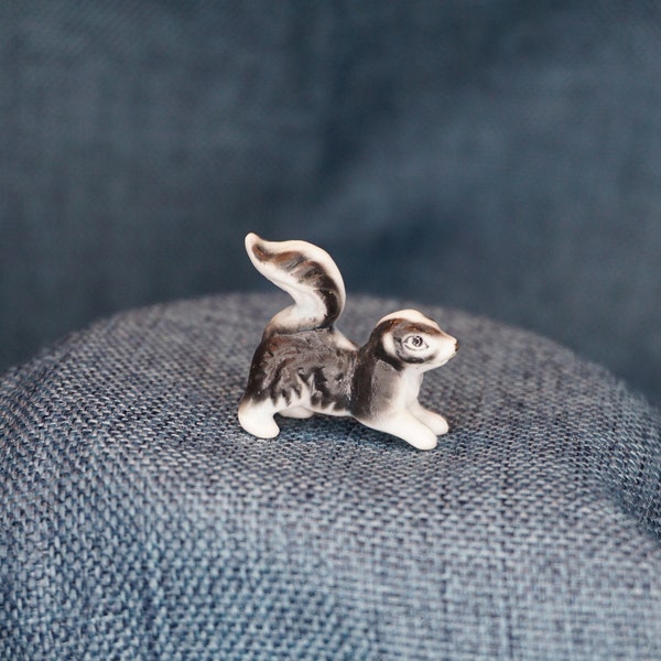 Tiny Bone China Skunk Figurine. Miniature Scared Pole Cat Critter Accessory. Doll Diorama Forest Animal Collectible. Micro Office Desk Decor