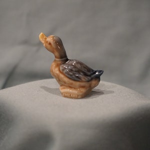 wade duck figurine