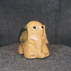 Vintage Pottery Elephant Figurine Pot Hanger: Matte Brown Clay Potted Plant Decor