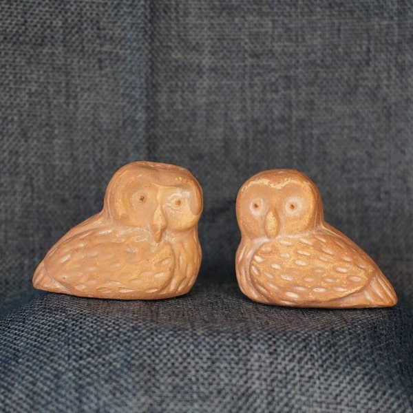 Miniature Owl Figurine Set. Brown Ceramic Southwestern Style Owl Bird Figures. Doll Diorama Terrarium Animal. Retro Office Desk Collectible