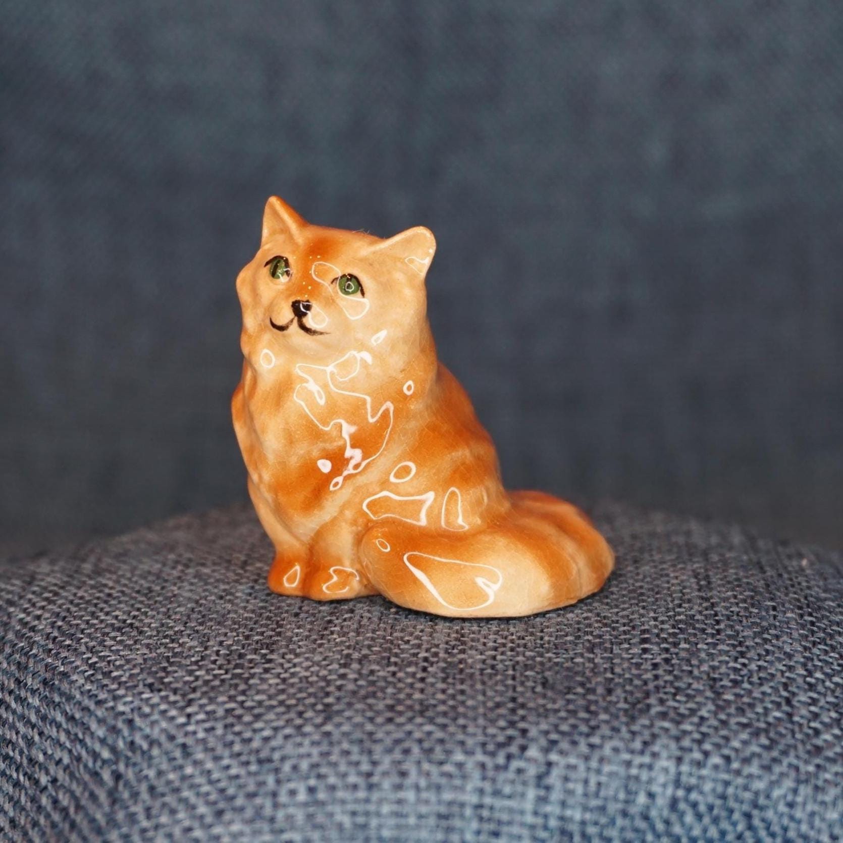 Hagen Renaker Orange Fluffy Cat Figurine. 1950s Miniature Ceramic