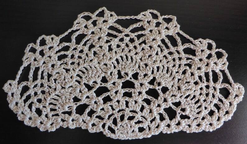 Download Crocheted Fan Pineapple Motif. Neutral Color. Starched or ...