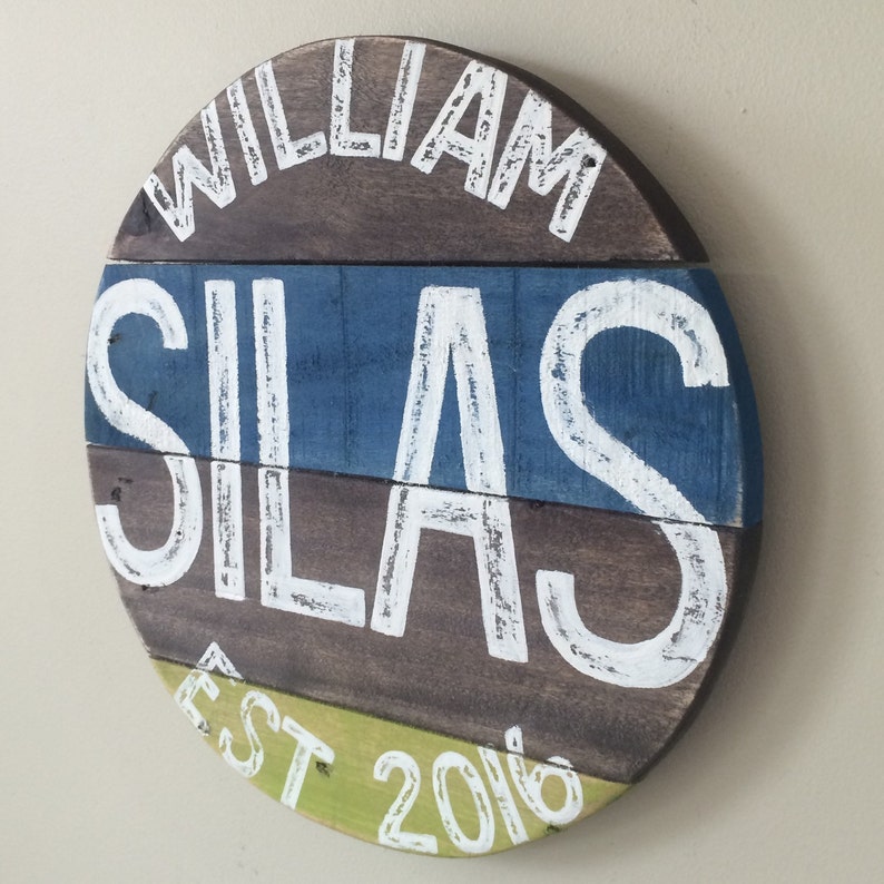 Nursery name sign Birth announcement Baby Girl name Round photo prop Custom Baby Door Hanger 16 Hospital door Baby Boy name