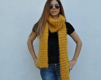 Chunky knit long Yellow scarf, ribbed faux fur and wool wrap, Winter accessories