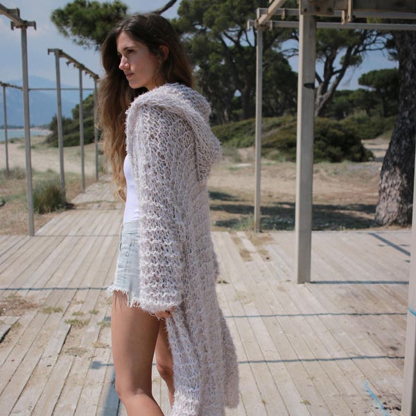 Havermoutbeige lang gebreid vest met capuchon, oversized zachte en gezellige losse geweven trui