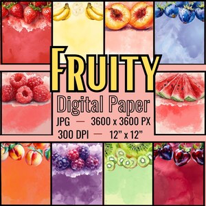 Può includere: Un pacchetto di carta digitale con illustrazioni ad acquerello di vari frutti, tra cui fragole, banane, pesche, mirtilli, lamponi, anguria, more, kiwi e ciliegie. Il testo "FRUITY Digital Paper" è visualizzato. Ogni carta misura 30,48 cm x 30,48 cm.