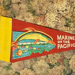 Vintage Marineland of The Pacific Felt Souvenir Pennant
