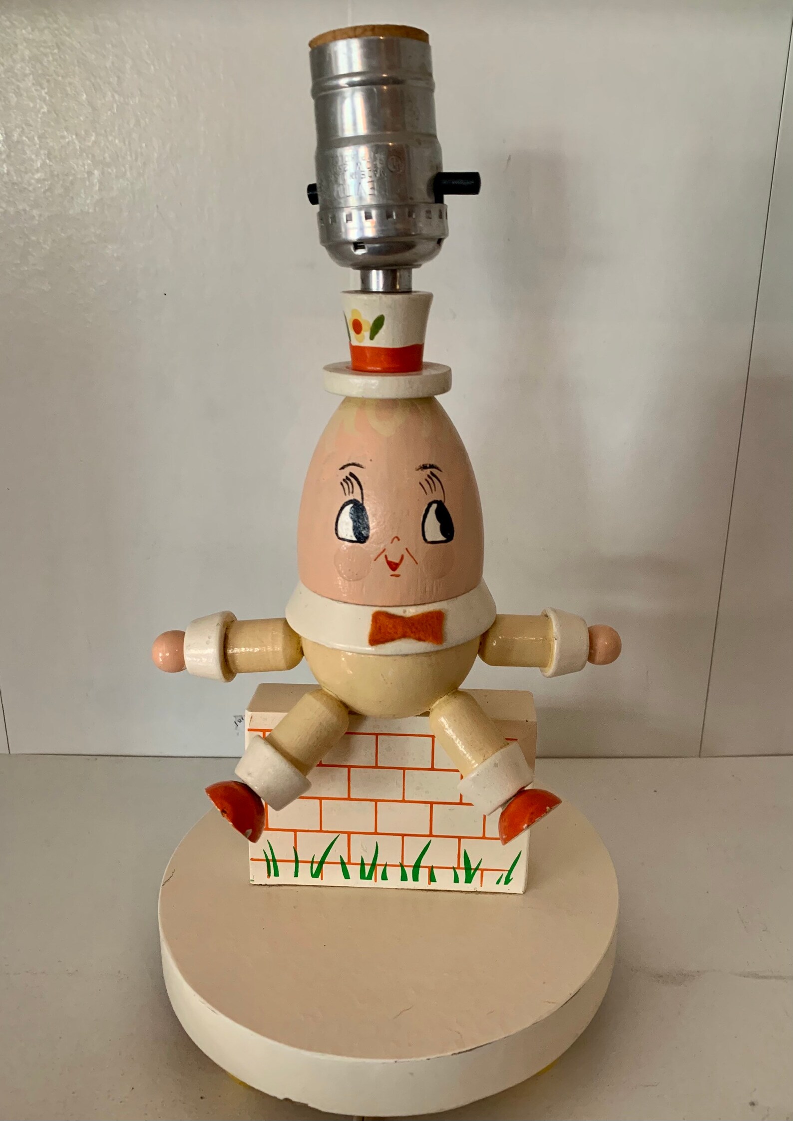 Vintage Humpty Dumpty Lamp - Etsy