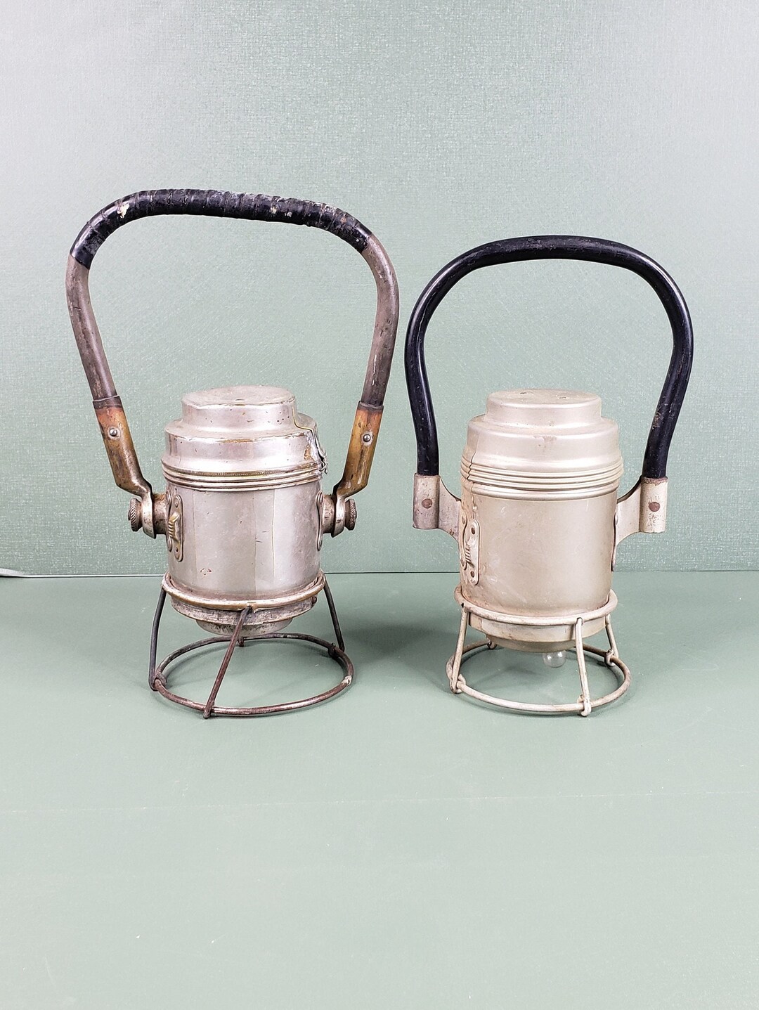 vintage-genesy-electric-lantern-co-railroad-switchman-lantern-etsy