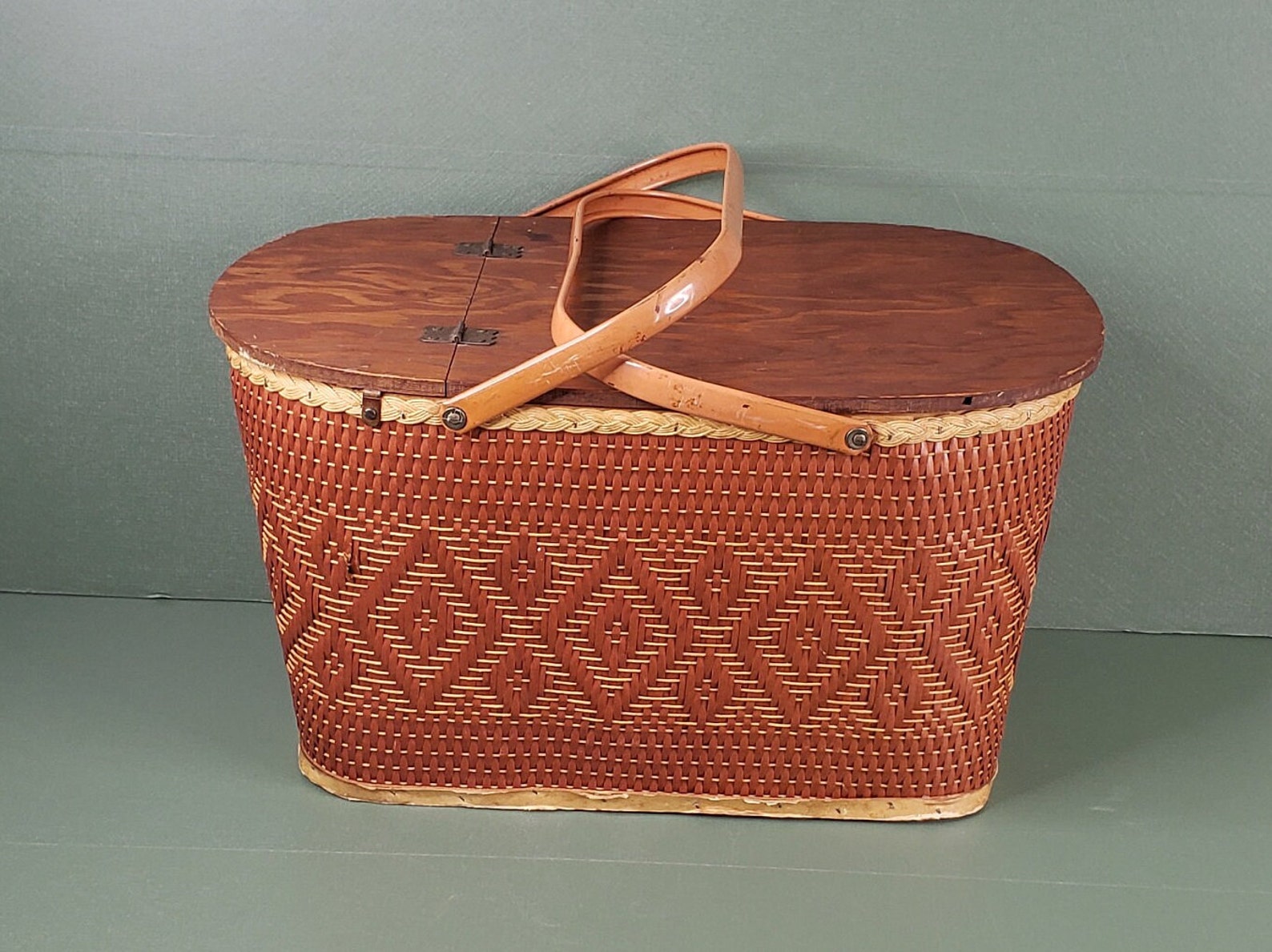 Vintage Redman Picnic Basket With Metal Handles and Diamond Etsy