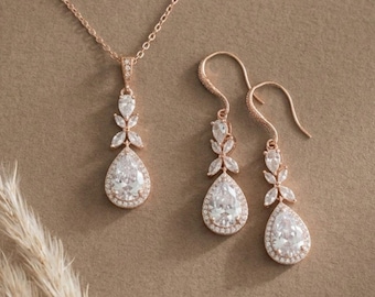 Bridal backdrop necklace, Rose gold back necklace, Rose gold Bridal earrings, Wedding jewelry set, Bridal necklace and earrings
