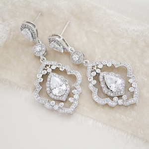 Art Deco Chandelier Bridal earrings Bridal jewelry Statement Wedding earrings Wedding jewelry Vintage inspired earrings Crystal earrings