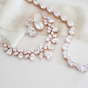 Rose Gold Backdrop necklace Bridal Back necklace Rose Gold Bridal necklace set Wedding jewelry set Teardrop necklace Crystal drop earrings