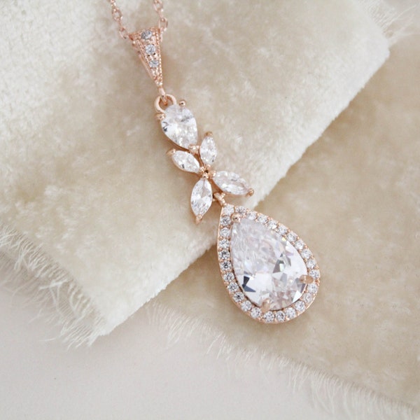 Rose gold necklace Bridal necklace Wedding jewelry Crystal Wedding necklace Pendant necklace Bridal jewelry Teardrop Bridesmaid necklace