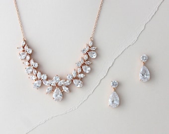 Rose gold necklace set Bridal jewelry set Rose Gold Bridal necklace and earring set Crystal drop earrings Rose Gold jewelry for wedding