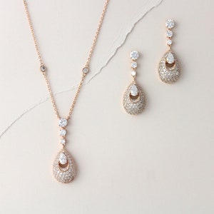 Rose gold Wedding jewelry for brides, Bridal necklace and earring set, Bridal jewelry set, Rose gold drop earrings