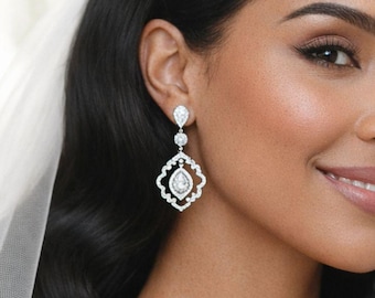 Pendientes de novia tipo candelabro, joyería nupcial, pendientes llamativos para boda, joyería nupcial, pendientes de inspiración vintage, pendientes de cristal