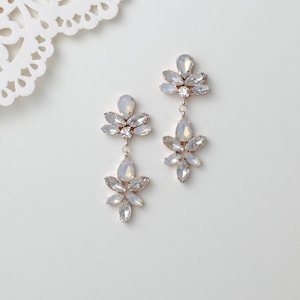 Rose gold Bridal earrings, Bridal jewelry, Rose gold white opal earrings, Crystal Wedding earrings, Earrings for Bride, Wedding jewelry