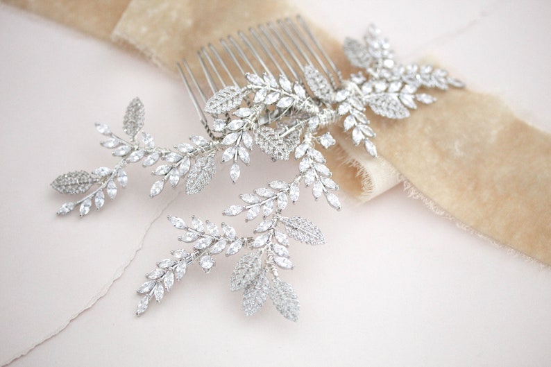 Silver Bridal hair comb, Bridal hair piece, Leaf Wedding headpiece, Wedding hair piece, Wedding hair comb for bride, Wedding hair accessory image 1