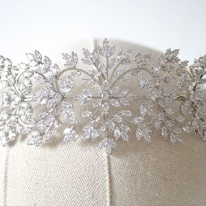 Crystal Bridal Tiara, Bridal hair piece, Bridal hair accessories, Wedding headpiece, Bridal headband, Quenceanera hair piece, CZ tiara