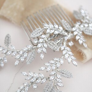 Silver Bridal hair comb, Bridal hair piece, Leaf Wedding headpiece, Wedding hair piece, Wedding hair comb for bride, Wedding hair accessory image 4