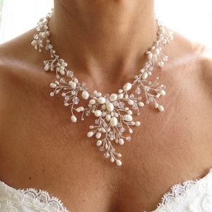 Bridal necklace, Pearl necklace, Wedding jewelry set, Crystal necklace, Pearl earrings, Bridal earrings, Wedding necklace, Bridal jewelry