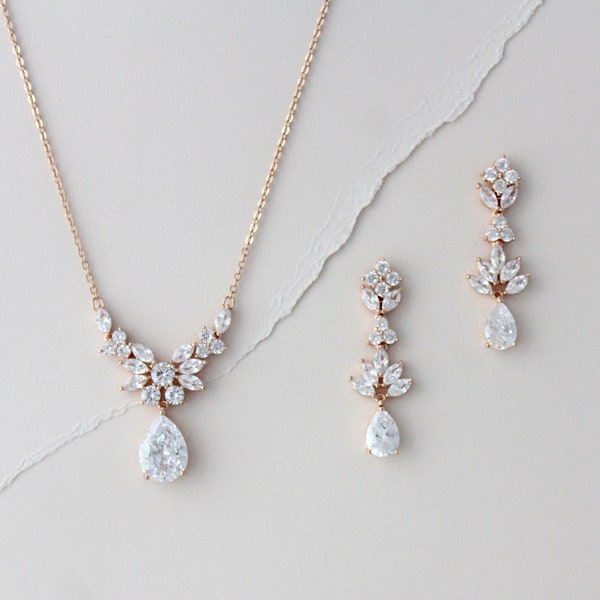 Rose gold Bridal jewelry set, Rose gold Bridal necklace and earrings, Simple Wedding necklace, Backdrop necklace, CZ Wedding jewelry