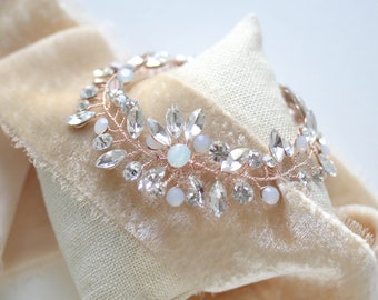 Rose gold Bridal bracelet, Bridal jewelry, Rose gold Wedding bracelet, Floral Wedding bracelet, White opal Bridal bracelet, Wedding jewelry