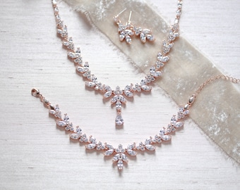 Rose gold Bridal necklace set, Bridal jewelry set, Rose gold necklace, Rose gold earrings, Rose gold bracelet, Jewelry for Bride