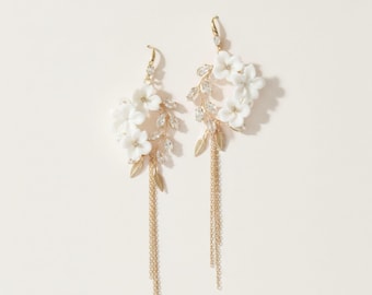 Gold Floral earrings, Hoop Bridal earrings, Statement earrings for Bride, Bridal jewelry, Hoop Wedding earrings, Long earrings for Wedding
