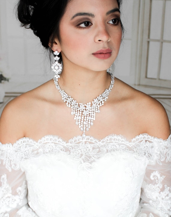 Silver Bridal Necklace Wedding Jewelry for Bride Wedding