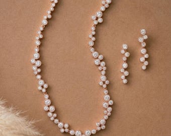 Rose gold necklace and earrings, Bridal jewelry set, Choker style necklace for Wedding, Rose gold jewelry for Bride, Rose gold earrings