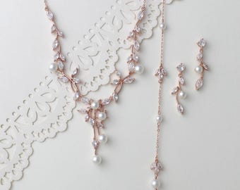 Rose gold Backdrop necklace, Bridal jewelry set, Pearl Necklace and Earrings for Wedding, Crystal Back necklace For Bride, Wedding jewelry