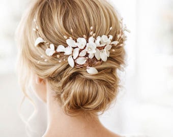 Floral Bridal hair comb, Wedding hair accessory, Floral hair piece, Bridal hair piece, Hair comb for Wedding, Pearl hair comb, Crystal comb