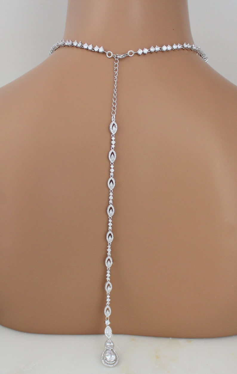 necklace for wedding day