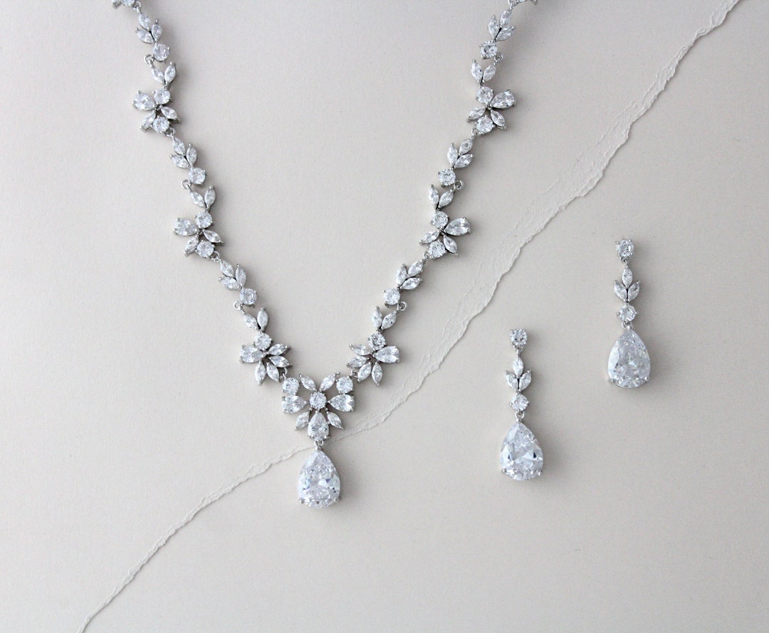 Red Stone Bridal Necklace Earrings CZ Tikka Set main image 1
