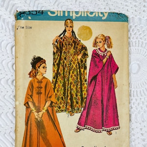 Vintage 1960&#39;s Simplicity 8354 Sewing Pattern- Misses&#39; Caftan Proportioned in Height One Size UNCUT