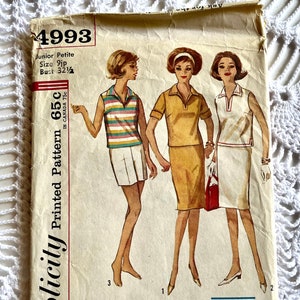 Vintage 1960's Simplicity 4993 Patrón de costura-Junior Petite Blusa Falda y pantalones cortos Tamaño 9JP Busto 32.5