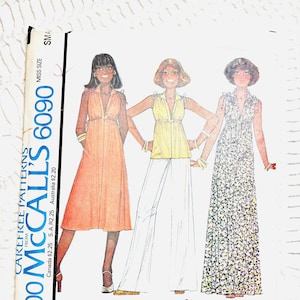 Vintage 1970's McCall's 6090 Sewing Pattern Misses' Dress or Top Size Small 10-12 Bust 32.5-34 UNCUT image 1