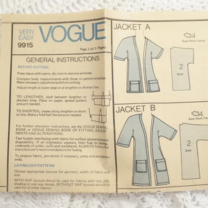 Vintage 1970s Very Easy Vogue 9915 Sewing Pattern-Misses' Cardigan Jacket Size SMALL Bust 31.5-32.5 UNCUT image 2