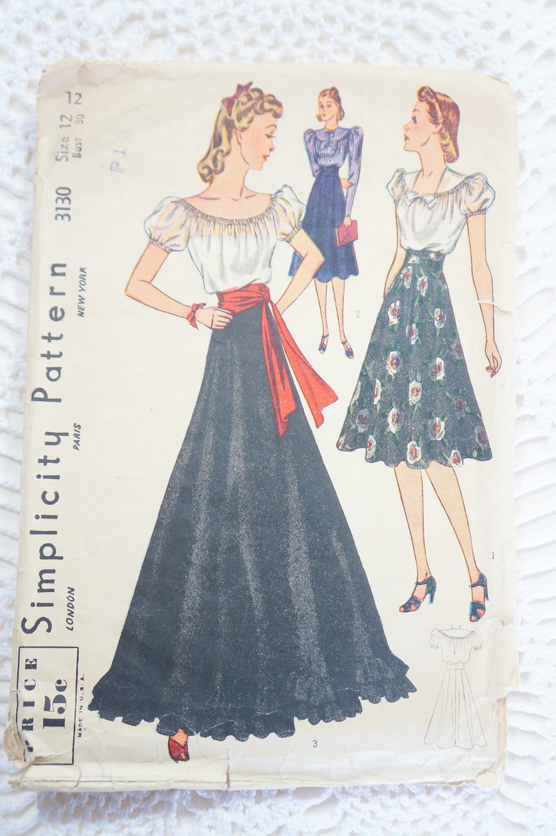 Vintage 1930/'s Simplicity 3130 Sewing Pattern Misses/' Blouse and Ruffled Skirt Size 12 Bust 30